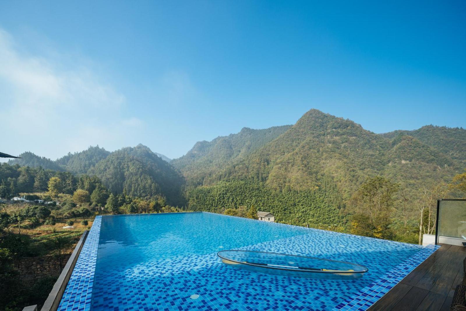 Hilltop House Resort Zhangjiajie Bagian luar foto