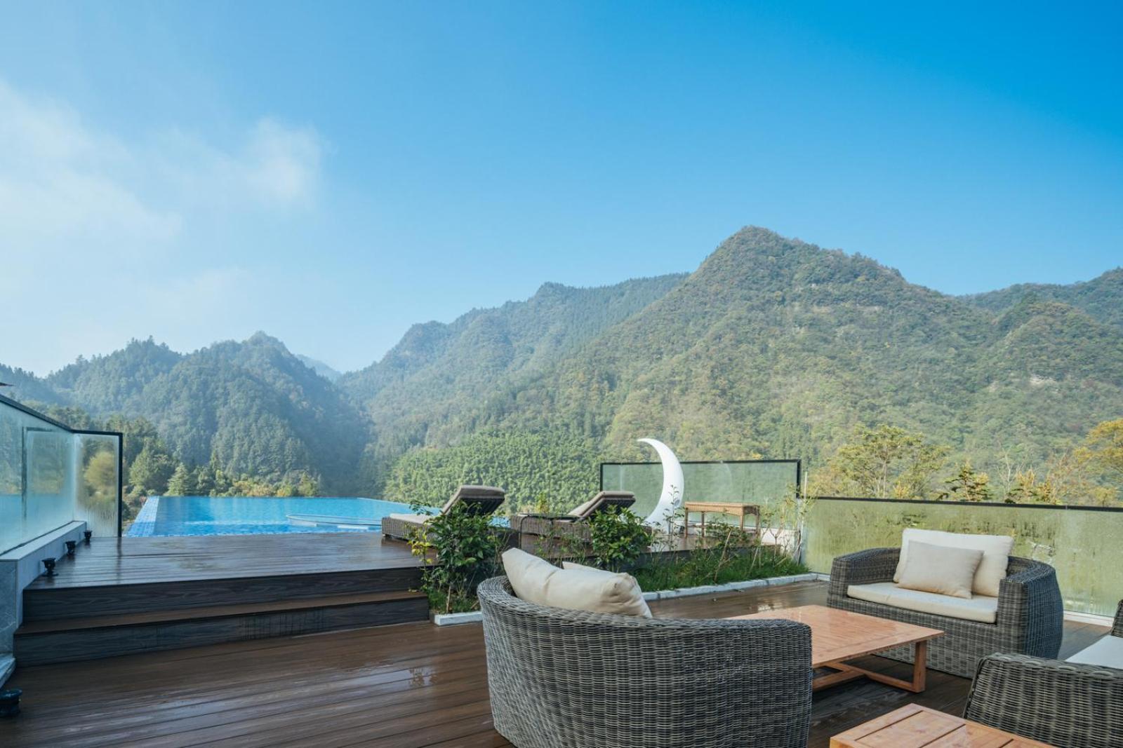 Hilltop House Resort Zhangjiajie Bagian luar foto