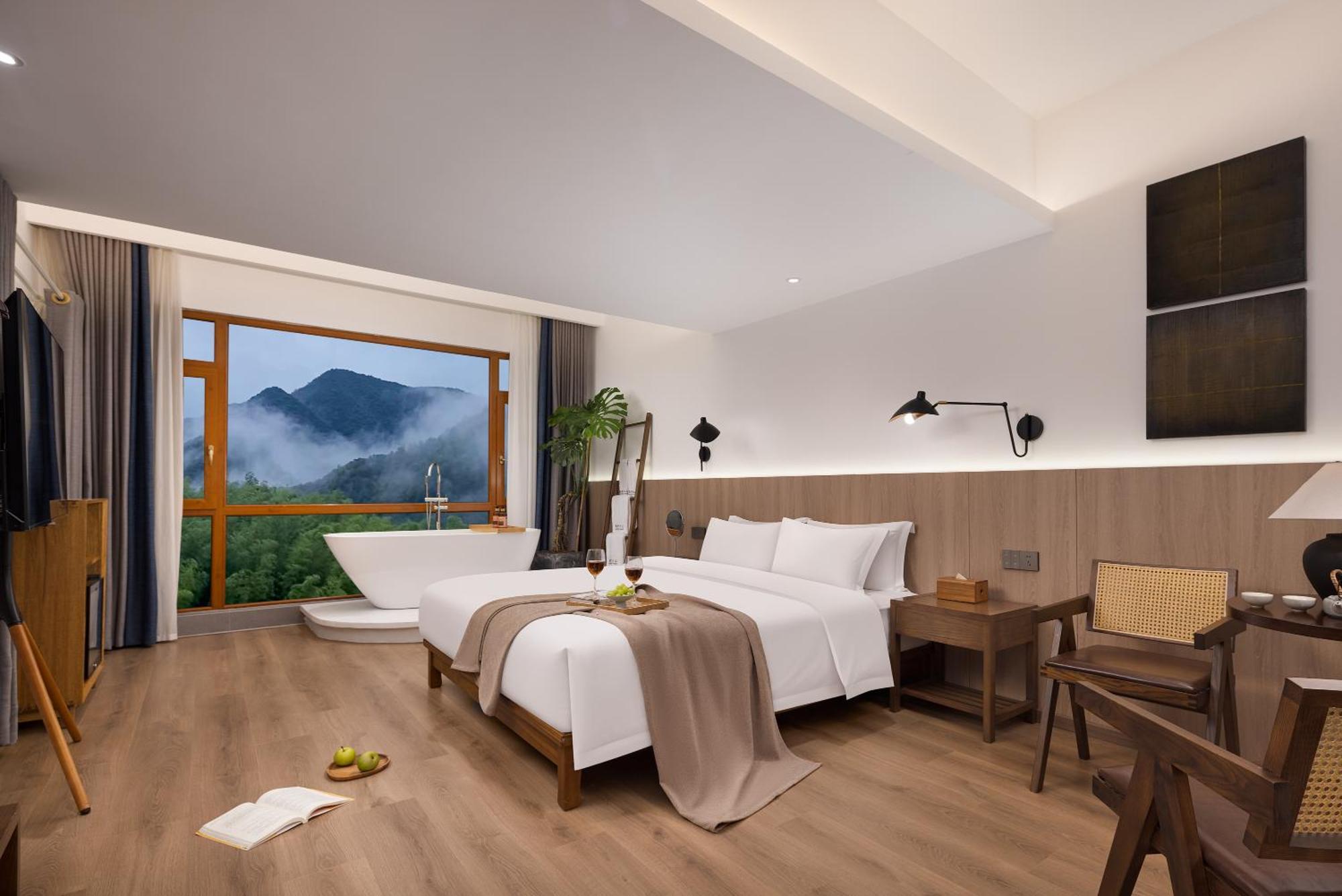 Hilltop House Resort Zhangjiajie Bagian luar foto