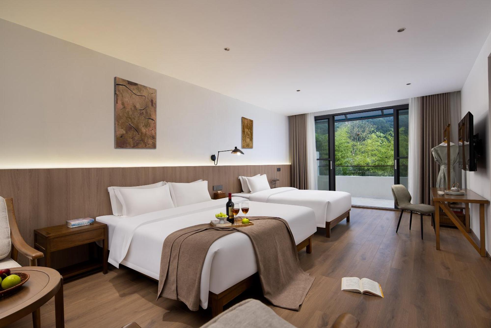 Hilltop House Resort Zhangjiajie Bagian luar foto